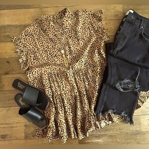 TAN AND BLACK Cheetah Print Tunic Fall Layering Animal Print Lightweight